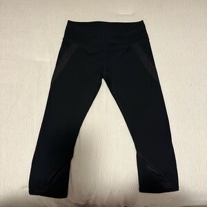 Fabletics cropped Black Leggings